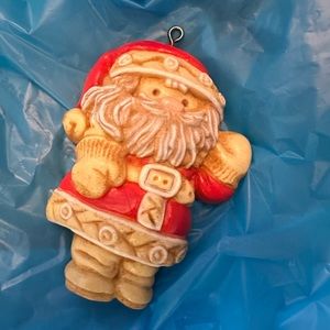 1976 Vintage Santa Christmas Ornament
